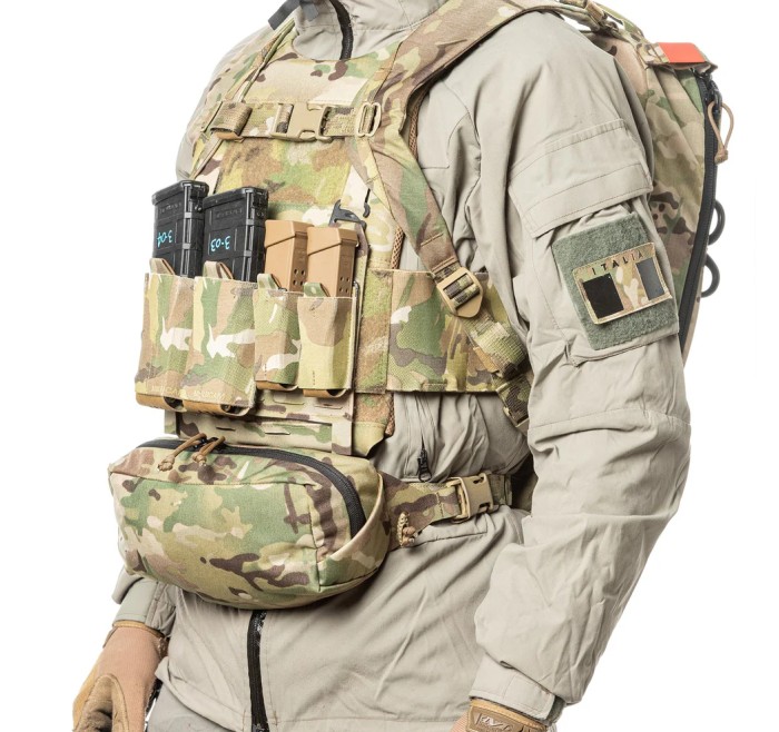 BLACK FOLIUM TASCA AURA 13 QD POUCH