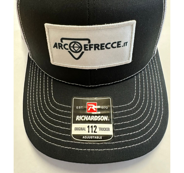 ARCO E FRECCE CAPPELLO TRUCKER