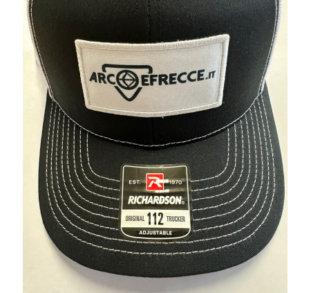 ARCO E FRECCE CAPPELLO TRUCKER