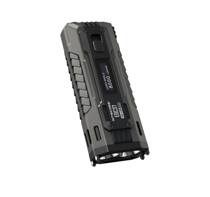 NITECORE TORCIA EDC37 RICARICABILE 8000 LUMENS