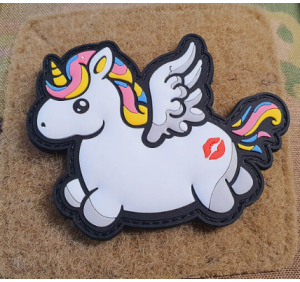 VARI PATCH PVC UNICORN KISS MY ASS