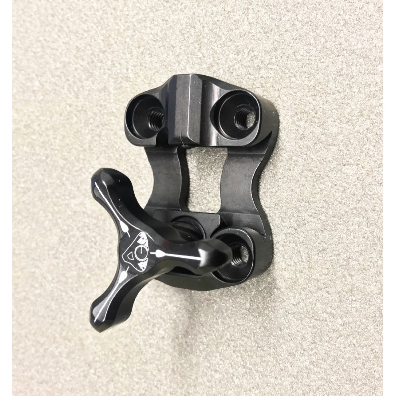 AXCEL RICAMBIO - BASETTA MONTAGGIO ACHIEVE XP CON VITONE TRI-STAR