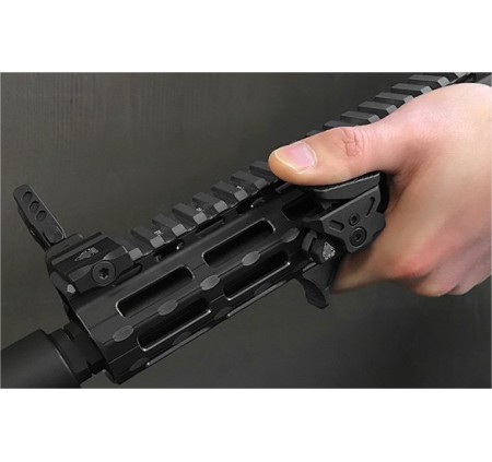 UTG POGGIA POLLICE PER ASTINE RAIL OTTOGONALI CON SISTEMA M-LOK