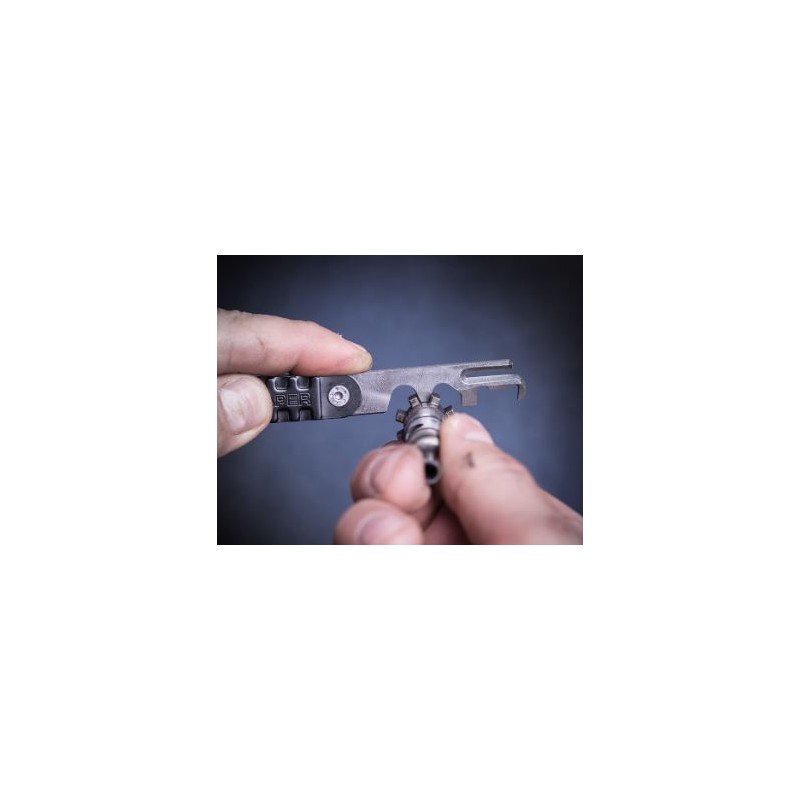 REAL AVID UTENSILE PULIZIA OTTURATORI AR-15 (@)