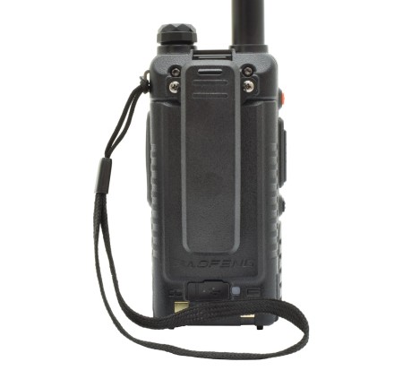 BAOFENG RADIO RICETRASMITTENTE DUAL BAND VHF/UHF E AM/FM RADIO